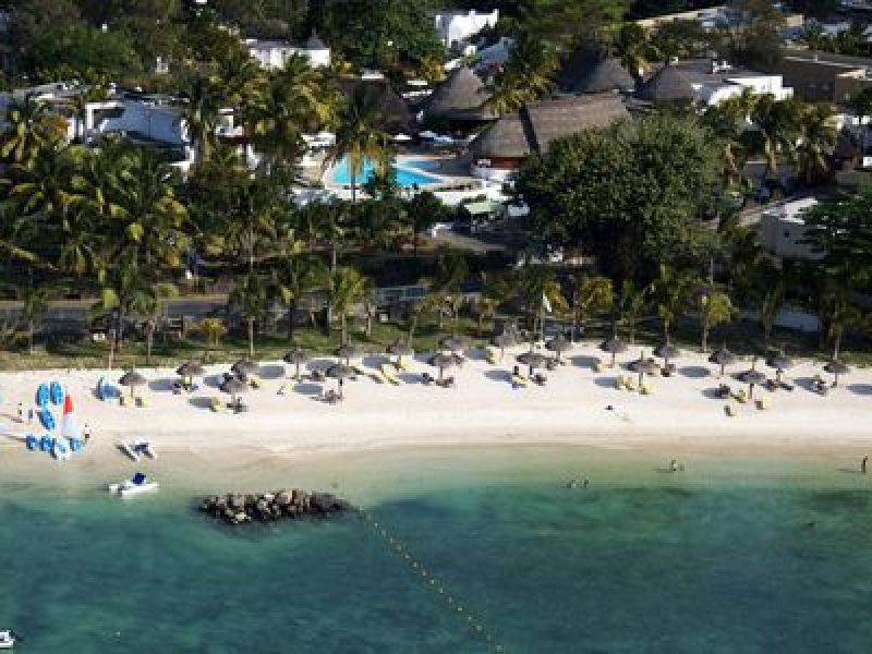 2095304 2095303 casuarina resort mauritius